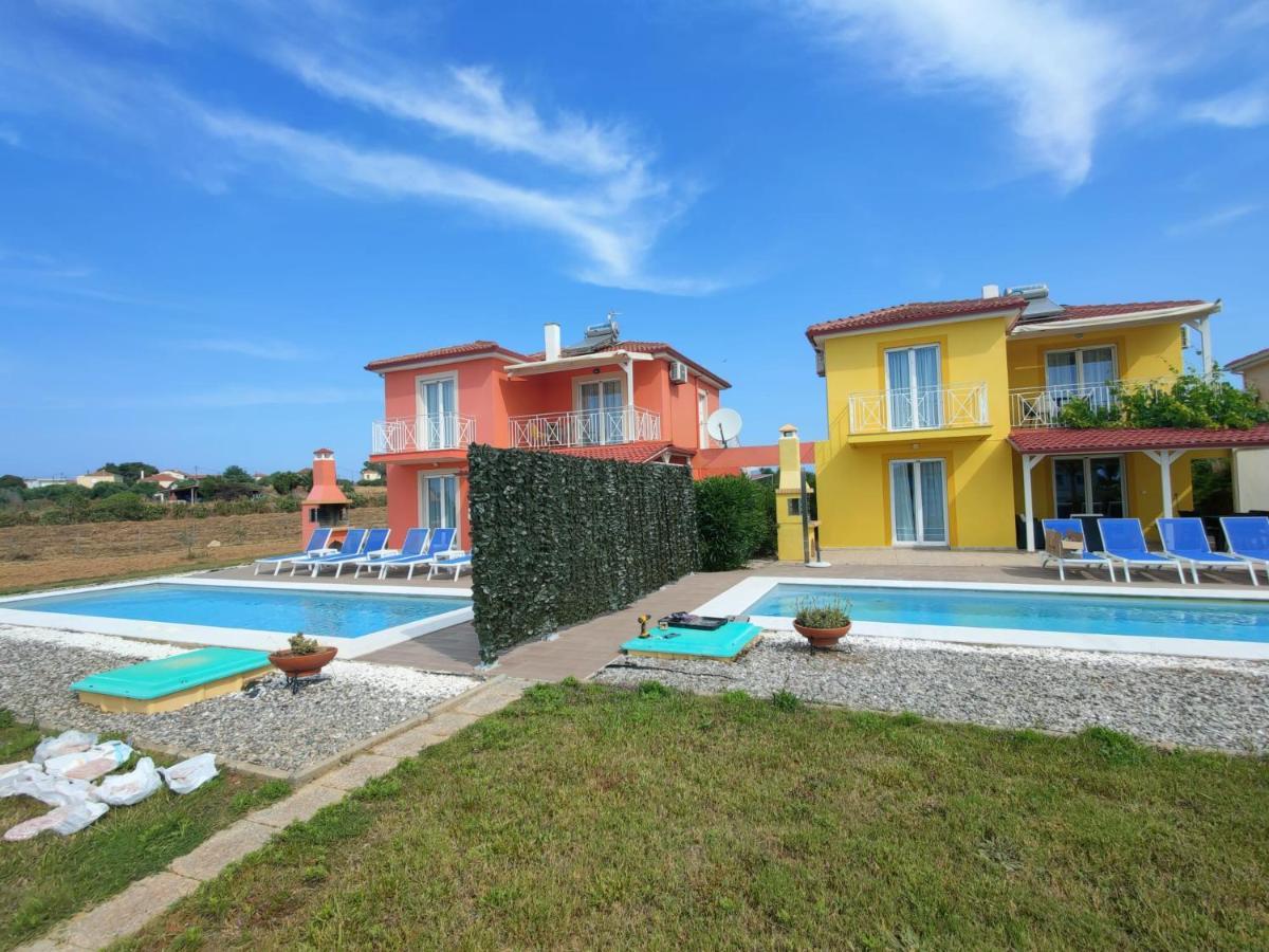 Iridia Resort Villas Foiníki エクステリア 写真